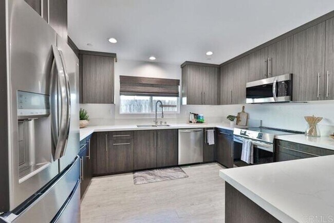 Photo - 1139 2nd Ave Apartment Unit 1139