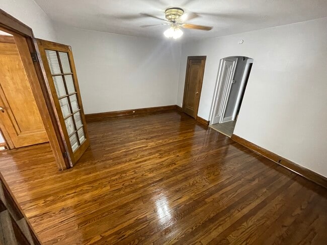 Photo - 3633 Dunnica Ave