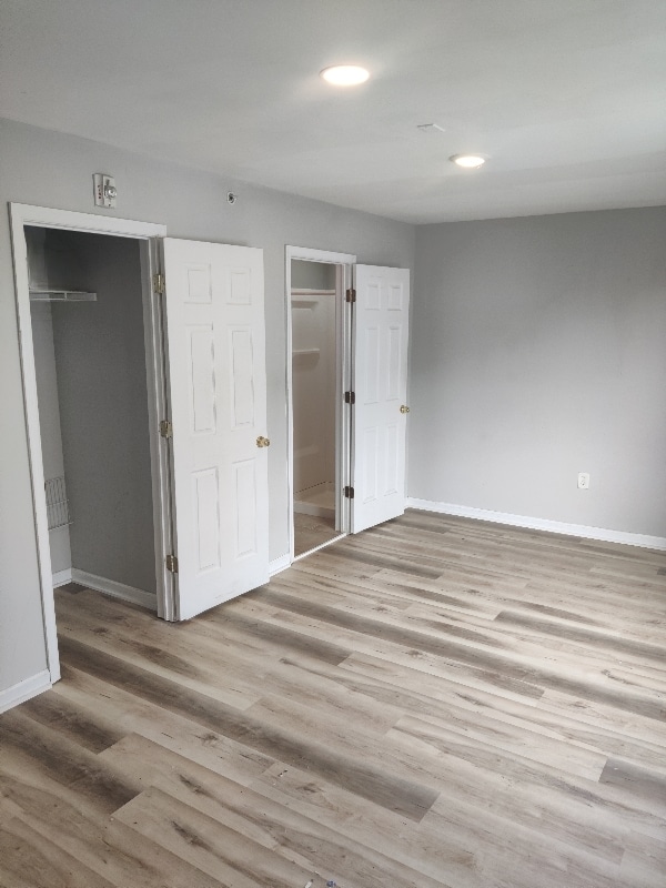Building Photo - 1621 W Oxford St Rental