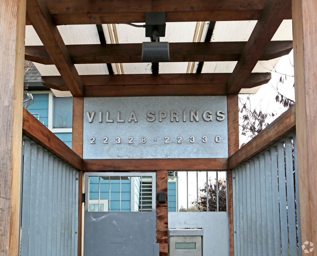 Photo - Villa Springs