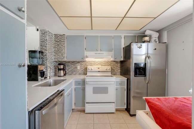 Photo - 1101 Crystal Lake Dr Unit 203