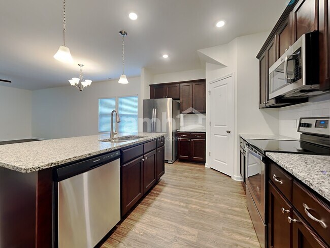 Photo - 309 Dogwood Cir