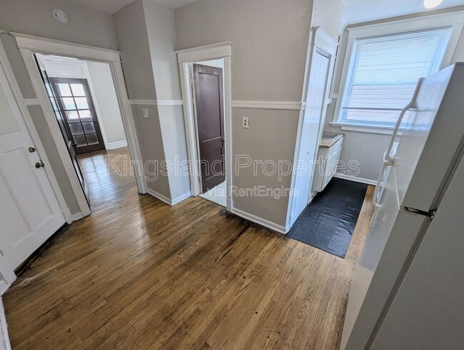 Photo - 5028 Chippewa St Unidad A