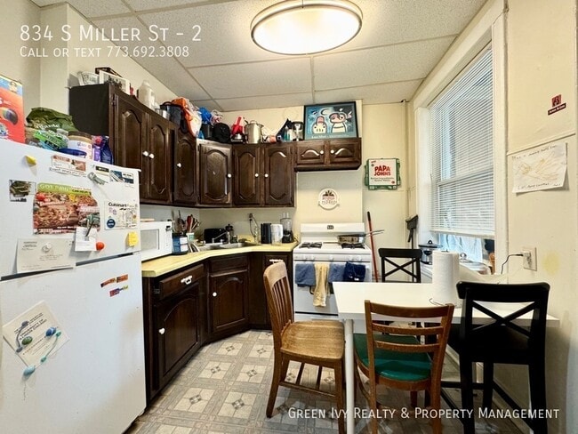 Photo - 834 S Miller St Apartment Unit 2