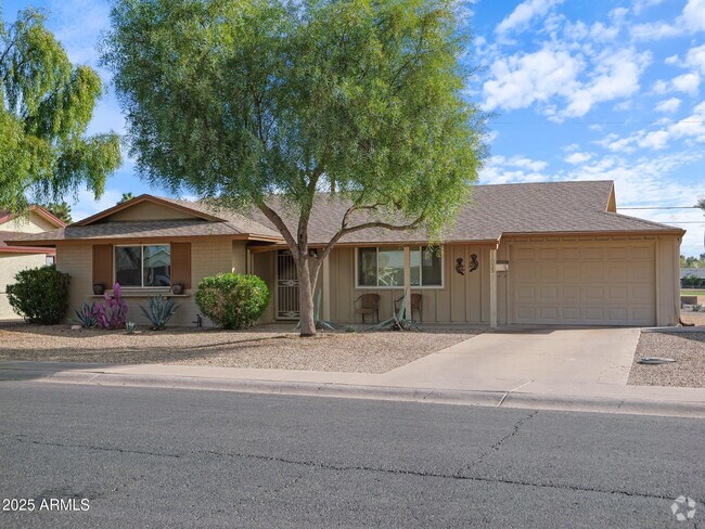 Building Photo - 11025 N Madison Dr Rental