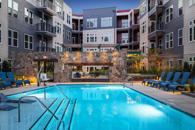 Building Photo - Cameron Square Rental