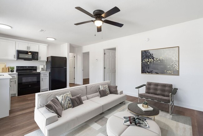 Photo - 1 - The Grove on Berry