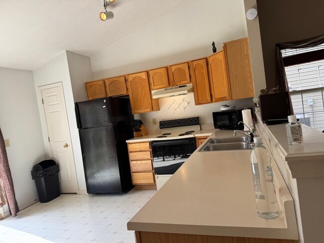 Photo - 5731 Blackley Ln