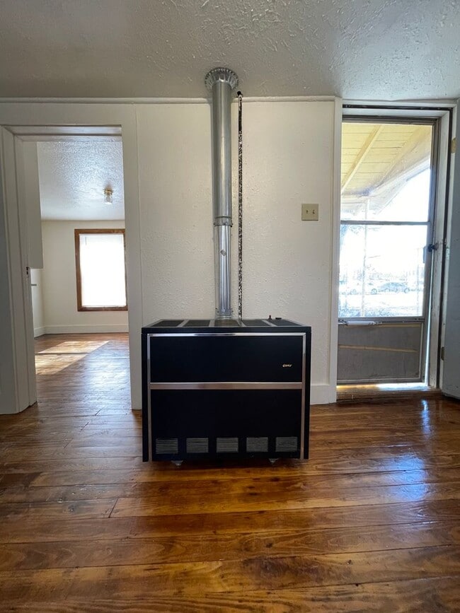 Photo - Located in Portales!! Cozy 1 bed!