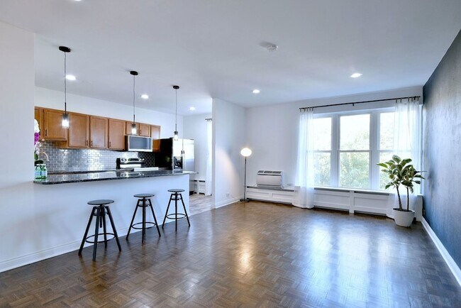 Photo - 1301 W Touhy Ave Unit 309