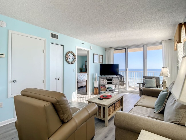 Building Photo - 421 S Atlantic Ave Unit ID1248525P Rental