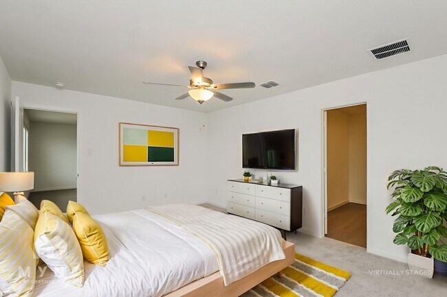 Photo - 2721 Mistwood Dr