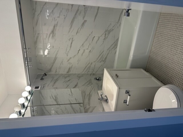 Photo - 2626 N Lakeview Ave Unit 1409