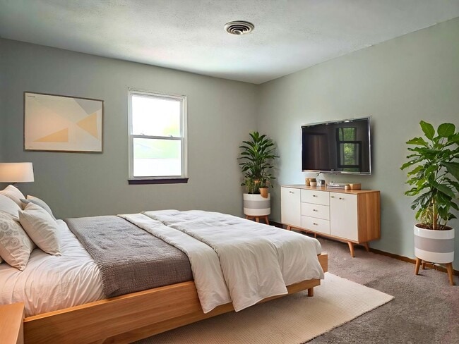 Photo - 3906 N Franklin St