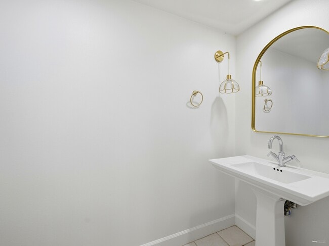 Photo - 14412 Killion St Unit 401
