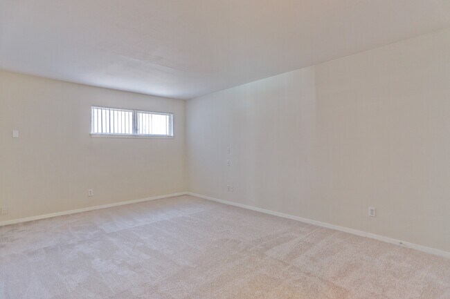 Photo - 3703 Roseland St Unit 1