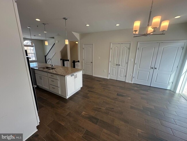 Photo - 5320 Woodyard Rd