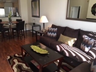 Building Photo - Meridian Upgraded Top Floor 1 Bed | 1 Bath Unit (Vinyl Flooring in Bedroom Area)