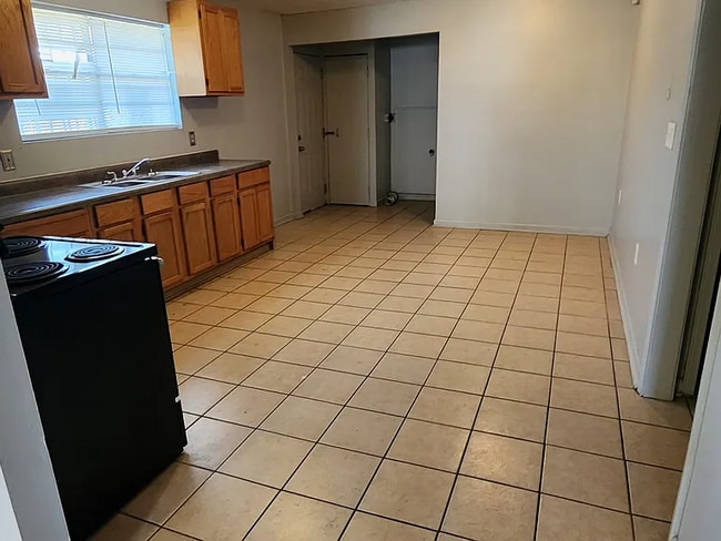 Photo - 7040 Bunker Hill Rd Unit 7040 Bunker Hill Rd