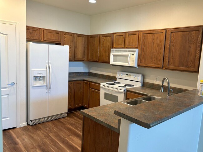 Photo - Must See 3 bedroom home! Near Downtown and A Mountain! A/C! Split Level!