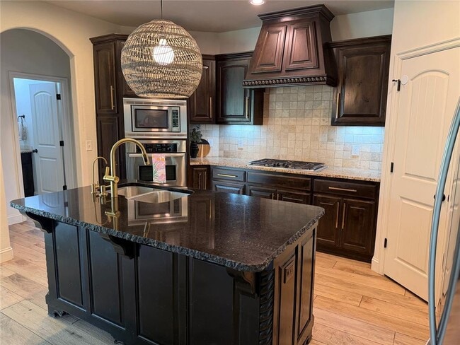 Photo - 1308 Glenmere Ct