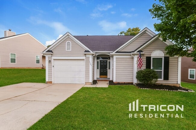 Building Photo - 1707 Gordon Walters Dr