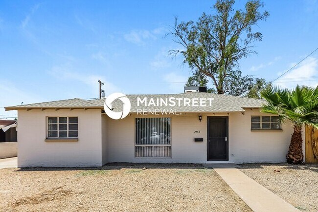 Building Photo - 3 Bedroom Pet-Friendly Home in Phoenix, AZ with Main Street Renewal