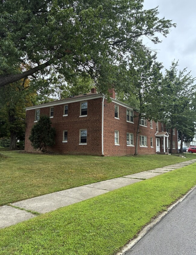 Photo - 2270 Noble Rd