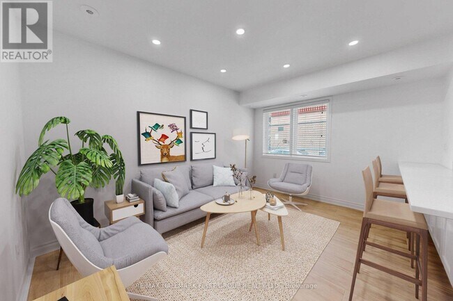 Photo - 40 Merchant Ln