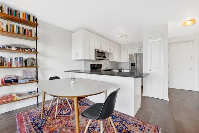 Photo - 1550 N Lake Shore Dr Unit 3C