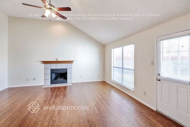 Photo - 727 Autumn Oaks Dr