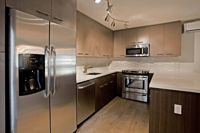 Photo - BWD - Bronwood Apartments