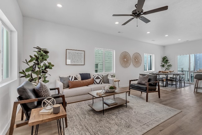 Photo - 1302 S 1100 E