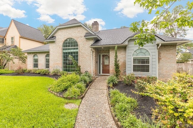 Photo - 5622 Woodland Creek Dr