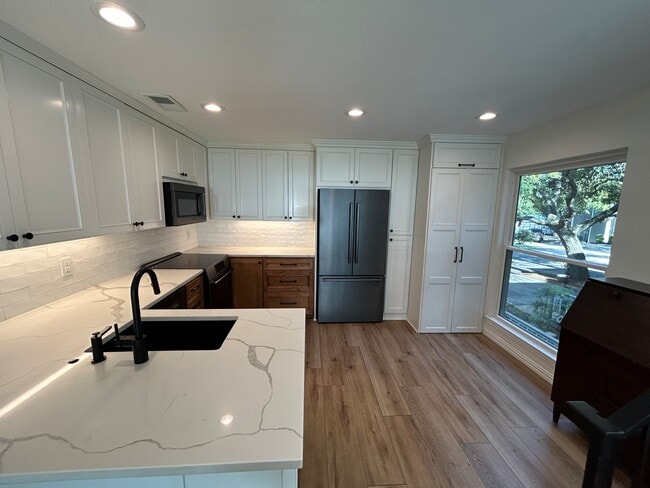 Photo - 300 Rush Creek Dr Unit D7