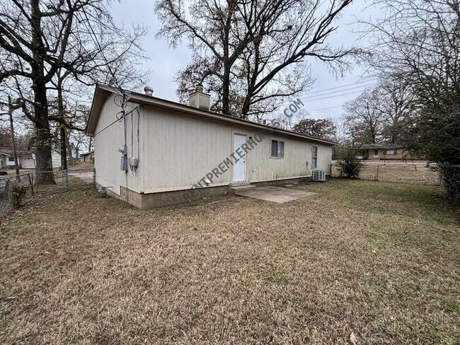 Photo - 101 Darryl Ct