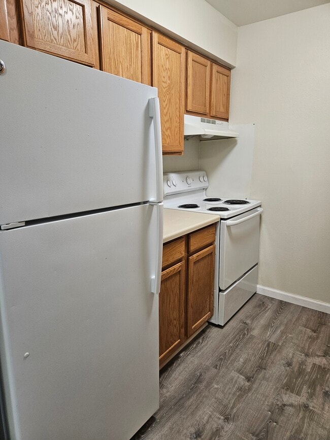 Photo - Lighthouse Gardens Apartments