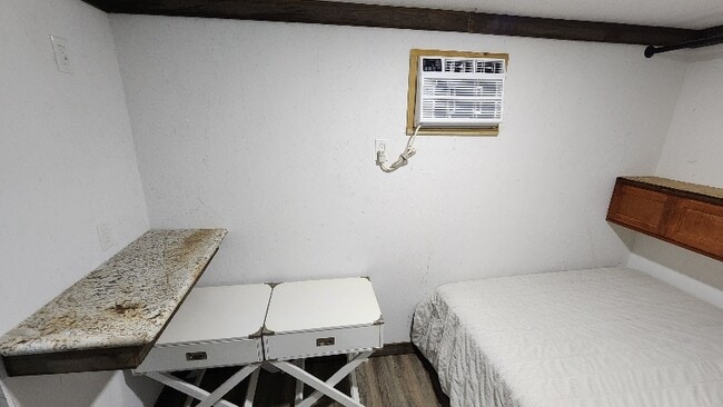 Photo - 6835 Purvis Ln