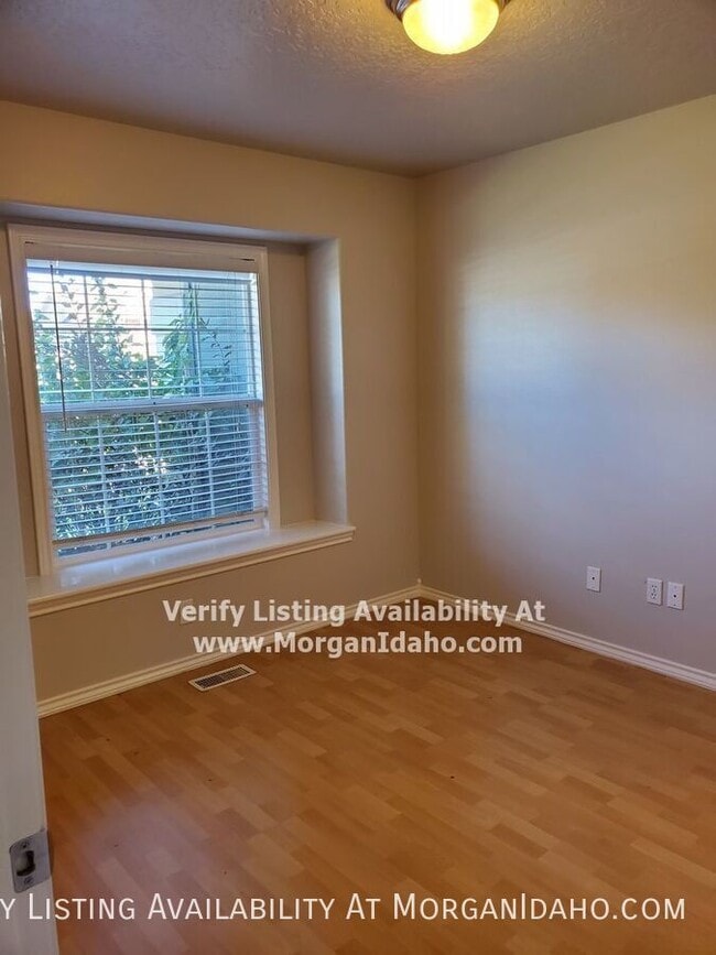 Photo - 4231 E English Dr