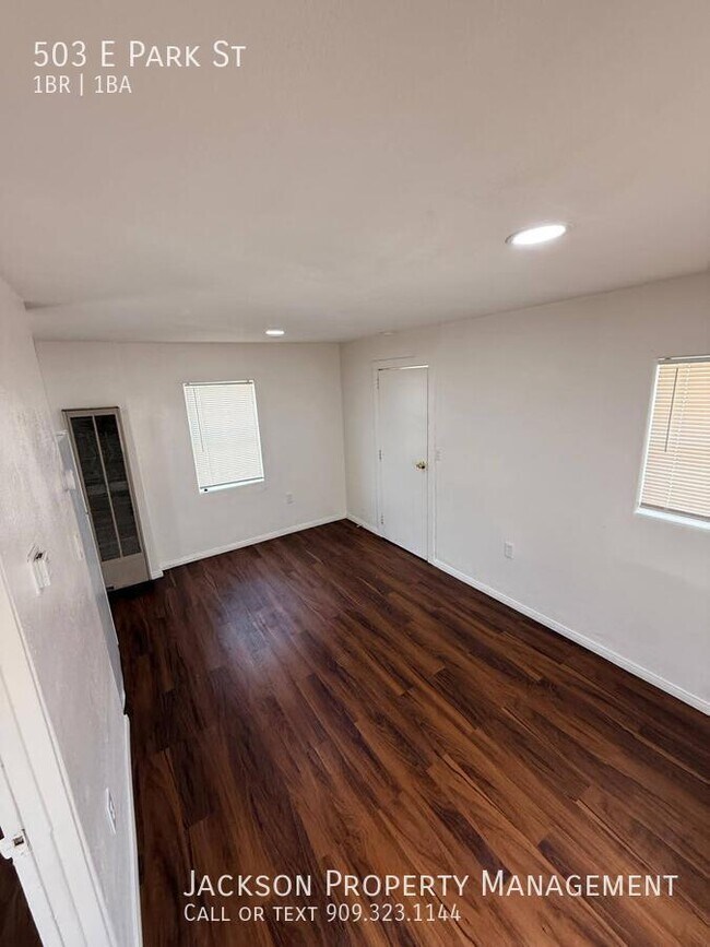 Photo - 503 E Park St