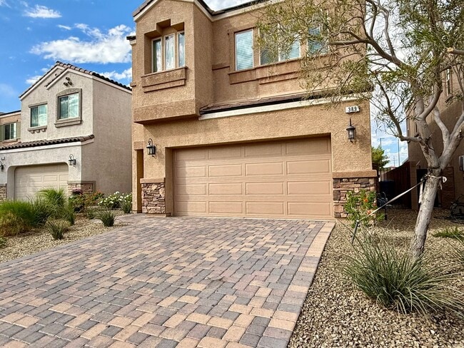 Photo - 4 BED, 2.5 BATH, 2 CAR-GARAGE, TWO-STORY, SINGLE FAMILY HOME FOR RENT w/ COMMUNITY POOL & SPA