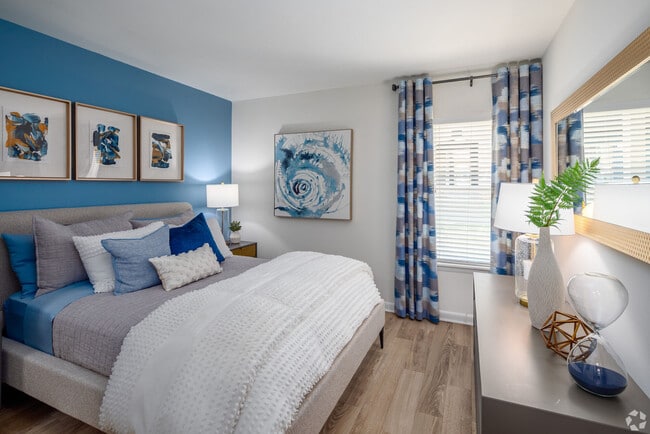 Vetra West End