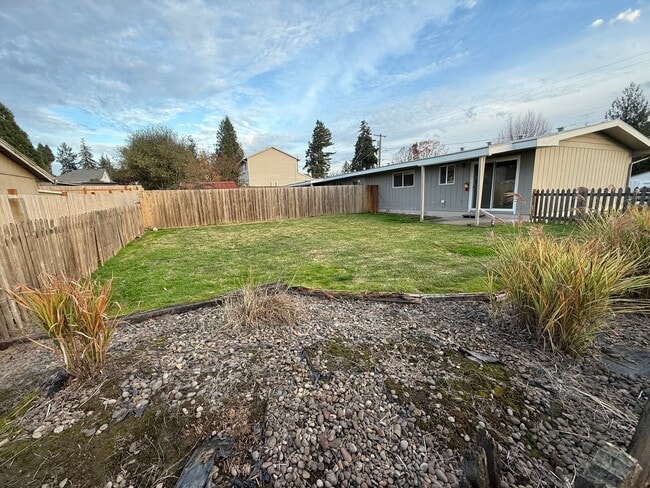Photo - 170-190 Dahlia Street, Yamhill Unit 190