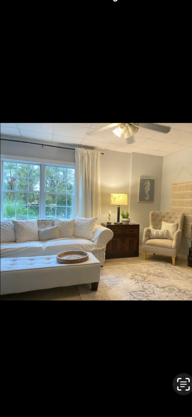 Building Photo - 27 Fairway Dr Unit Short term rental’s