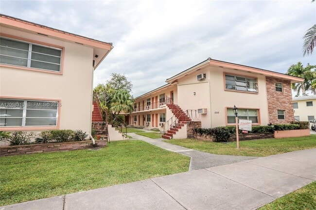 Photo - 1250 S Alhambra Cir Unit 7