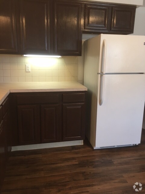 Building Photo - 310 Penn Ave Unit 1 Rental