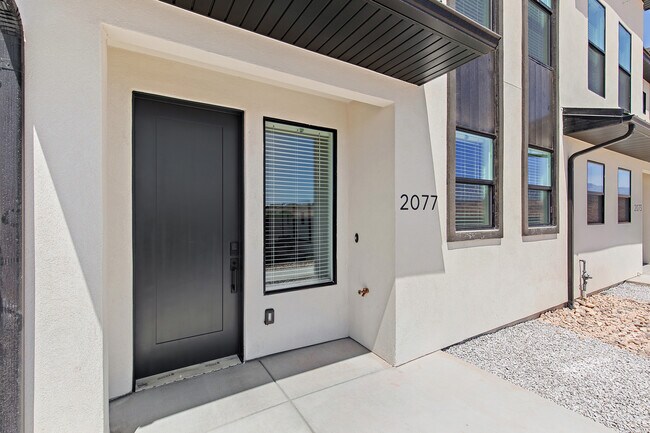 Photo - 1082 W Albertine Ln