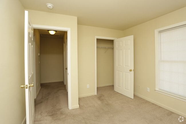 Photo - Crescent Landing