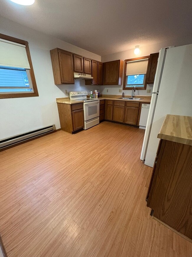Building Photo - CB-1 Unit 2935