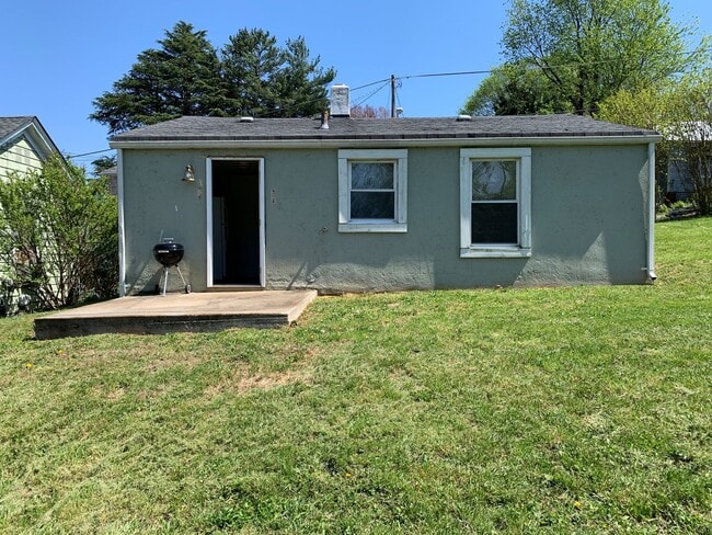 Photo - Adorable two bedroom, one bath house!
